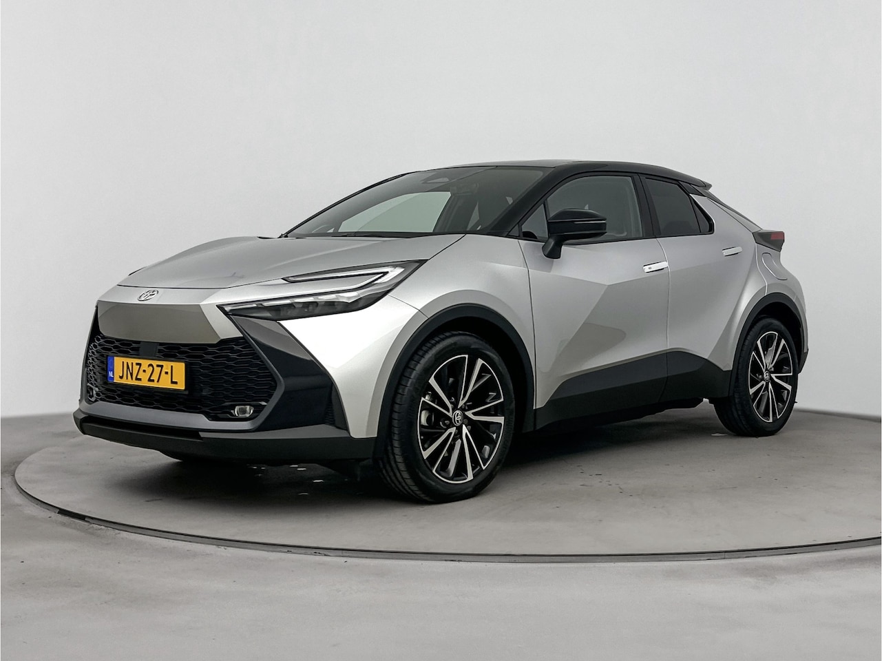 Toyota C-HR - 2.0 Plug-in Hybrid 220 Executive | Lichtmetalen velgen 19" | stuur verwarmd | suede interi - AutoWereld.nl