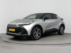 Toyota C-HR - 2.0 Plug-in Hybrid 220 Executive | Lichtmetalen velgen 19" | stuur verwarmd | suede interi