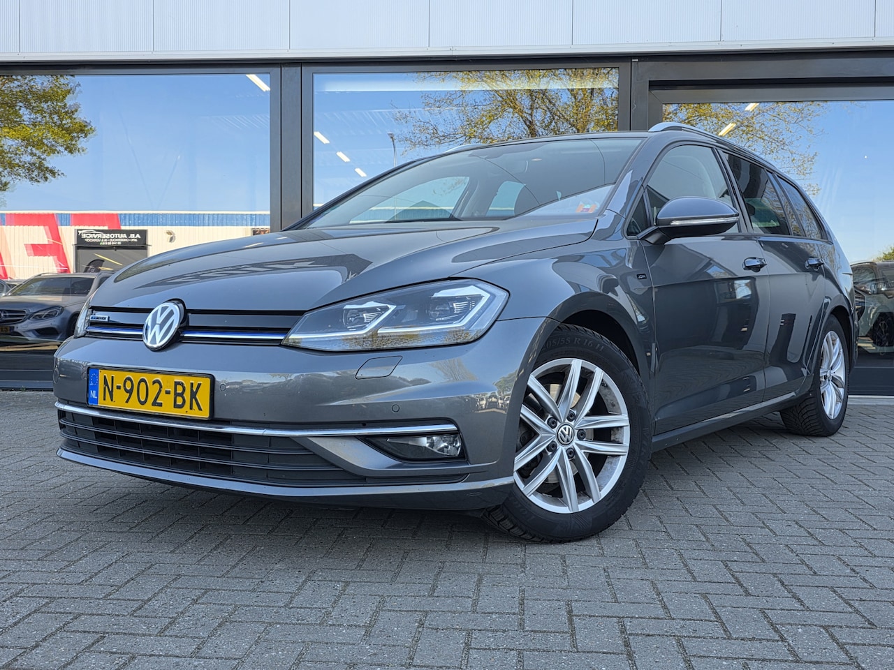 Volkswagen Golf Variant - 1.5 TSI Highline 1.5 TSI Highline - AutoWereld.nl