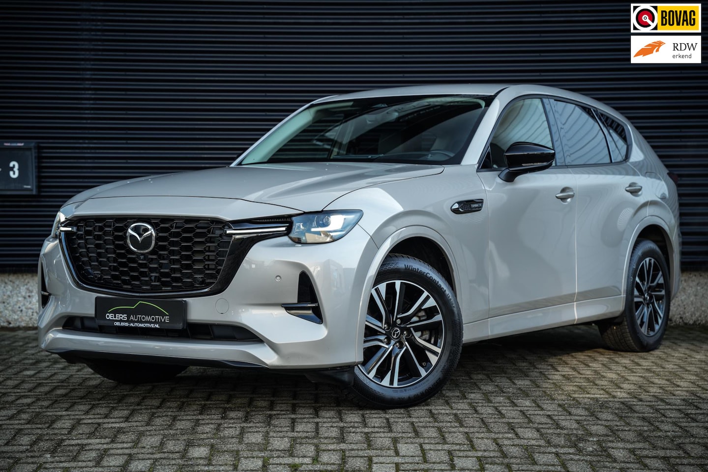 Mazda CX-60 - 2.5 e-SkyActiv PHEV Homura | 16DKM! | Apple CarPlay | Quartz Metallic | Stoelventilatie | - AutoWereld.nl