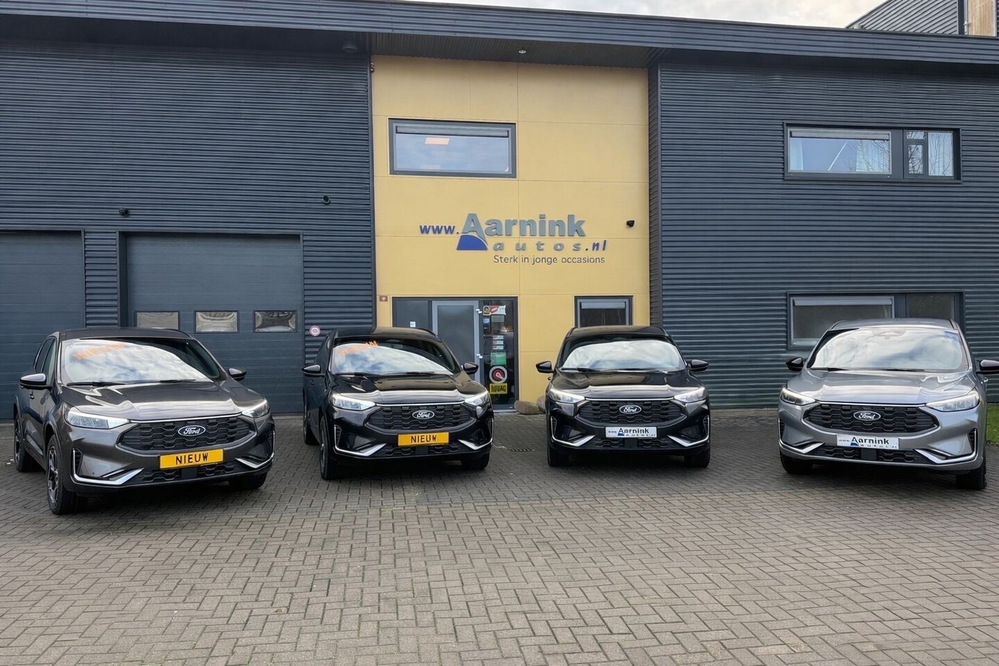Ford Kuga - 2.5 PHEV ST-Line X 2.5 Phev 242 pk ST-line x, driverpack, trekhaak, 360 camera, lederen bekl, B&O soundsystem - AutoWereld.nl