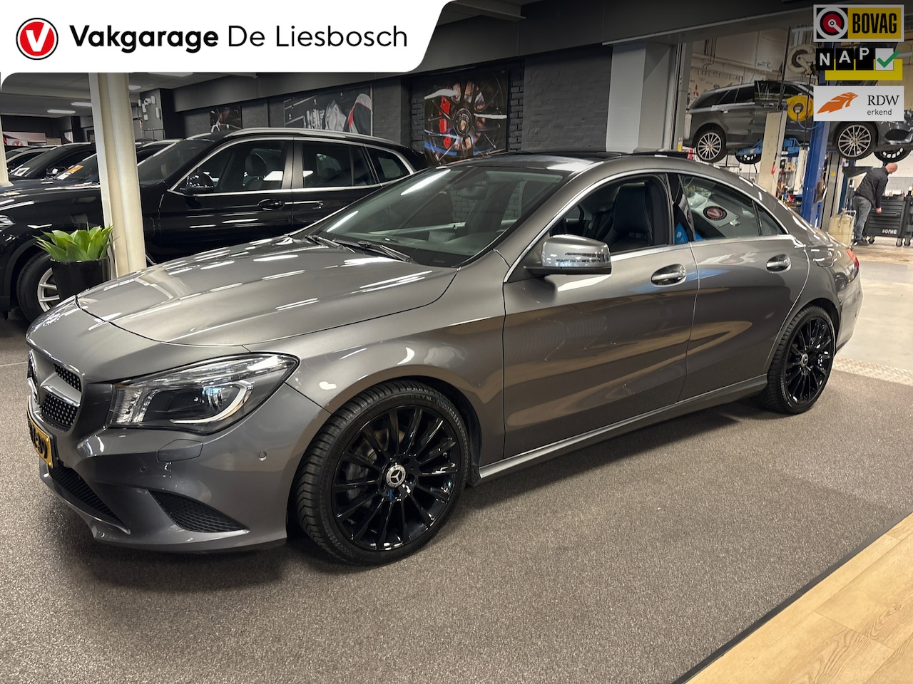 Mercedes-Benz CLA-Klasse - 180 BlueEFF. Ambition/navi/pano/trekhaak/led/cruisec/pdc - AutoWereld.nl