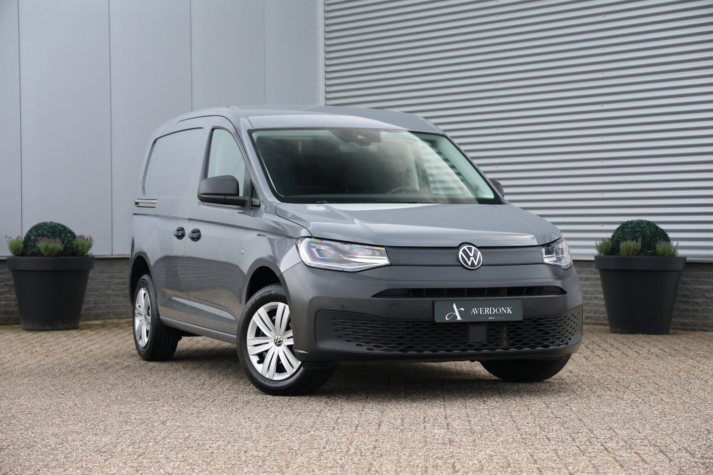 Volkswagen Caddy Cargo - 1.5 TSI Style Automaat Led|Cam|Stoelvw|PDC V+A - AutoWereld.nl
