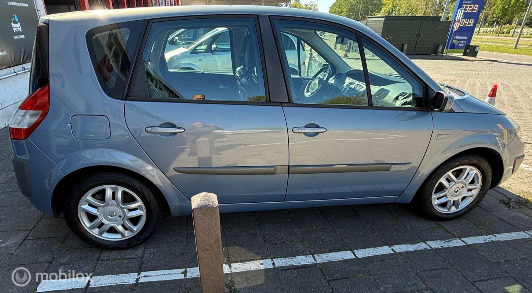 Renault Scénic - 1.6-16V Expression Comfort 1.6-16V Expression Comfort - AutoWereld.nl