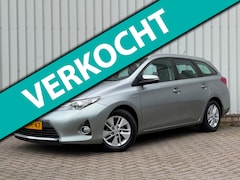 Toyota Auris Touring Sports - 1.8 Hybrid Aspiration|Camera|Navi|NAP|Lichtmetalen-velgen