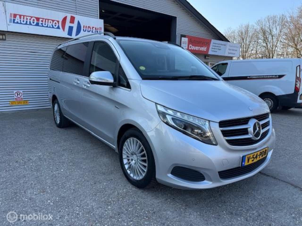 Mercedes-Benz V-klasse - 250 BlueTEC Lang DC Avantgarde 250 BlueTEC Lang DC Avantgarde - AutoWereld.nl