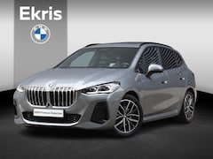 BMW 2-serie Active Tourer - 220i | M Sportpakket | Panodak | Trekhaak | Head-Up | Harman Kardon | Comfort Access | Par