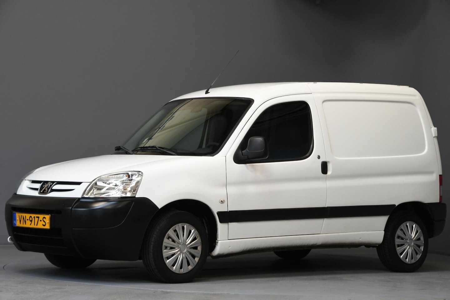 Peugeot Partner - bestel 170C 1.4 MARGE | NIEUWE APK - AutoWereld.nl