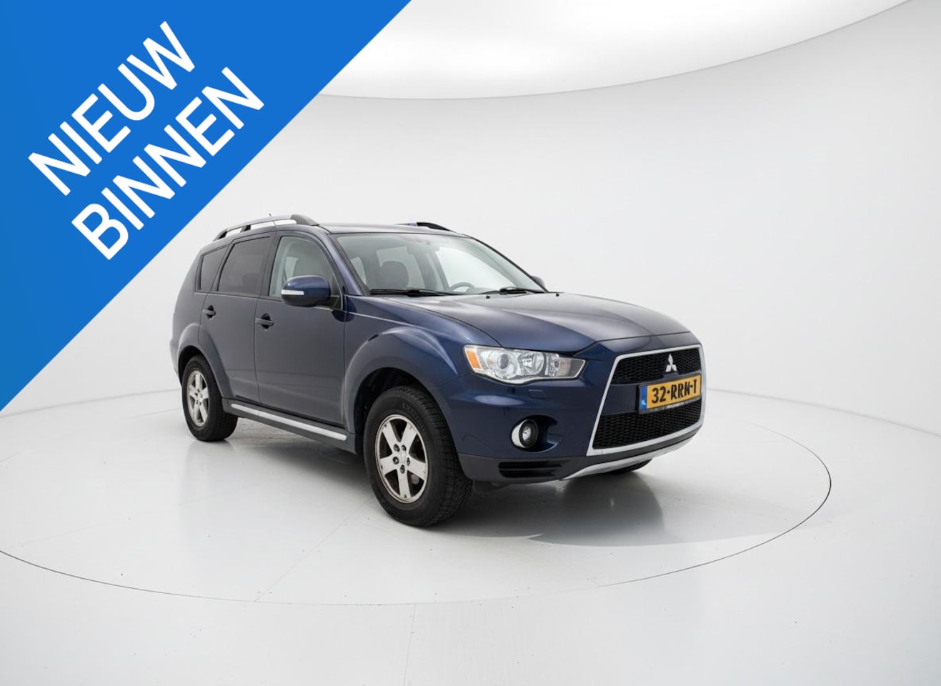 Mitsubishi Outlander - 2.4 Instyle 7PERS/PANO/TREKHAAK - AutoWereld.nl