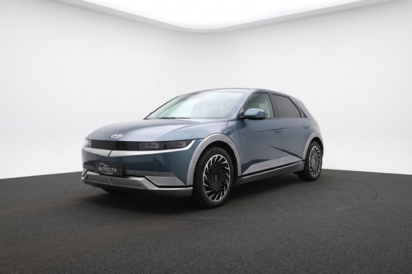 Hyundai IONIQ 5 - Lounge 77.4 kWh 229PK Pano | Bose Audio | Stoelkoeling/verwarmin - AutoWereld.nl