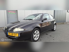 Alfa Romeo 147 - 1.6 T.Spark Veloce Distinctive
