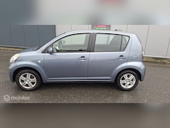 Daihatsu Sirion 2 - 1.3-16V Prestige
