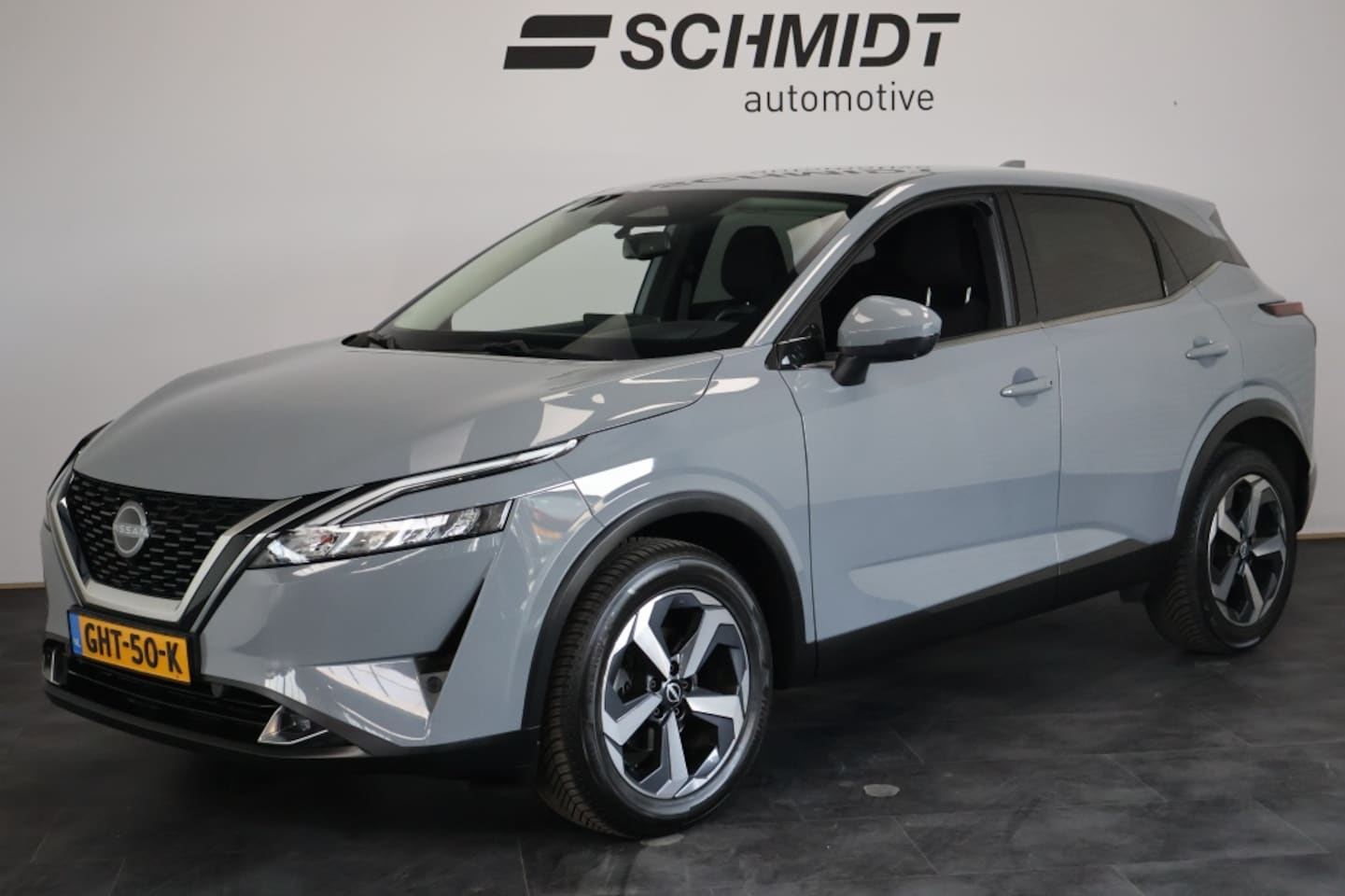 Nissan Qashqai - 1.3 MHEV Business Design | Trekhaak | 360 Camera | ACC | Keyless - AutoWereld.nl