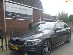 BMW 5-serie Touring - 540i xDrive High Executive m-sport black line pano € 33, 750