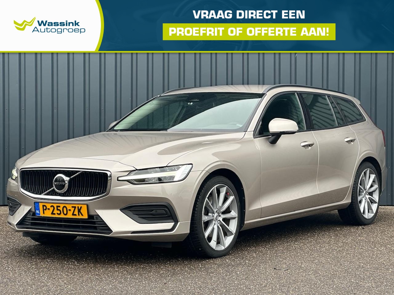 Volvo V60 - 2.0 B3 Essential | Elektr. Trekhaak 1800KG | 19"LM | Navigatie | Camera | Parkeersensoren - AutoWereld.nl