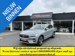 Volvo XC60 - 2.0 T6 Plug-in hybrid AWD Essential Bright