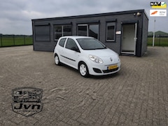 Renault Twingo - 1.2 Authentique Airco Nap