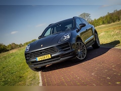 Porsche Macan - 2.0 PDK Facelift Trekhaak Adaptieve cruise control