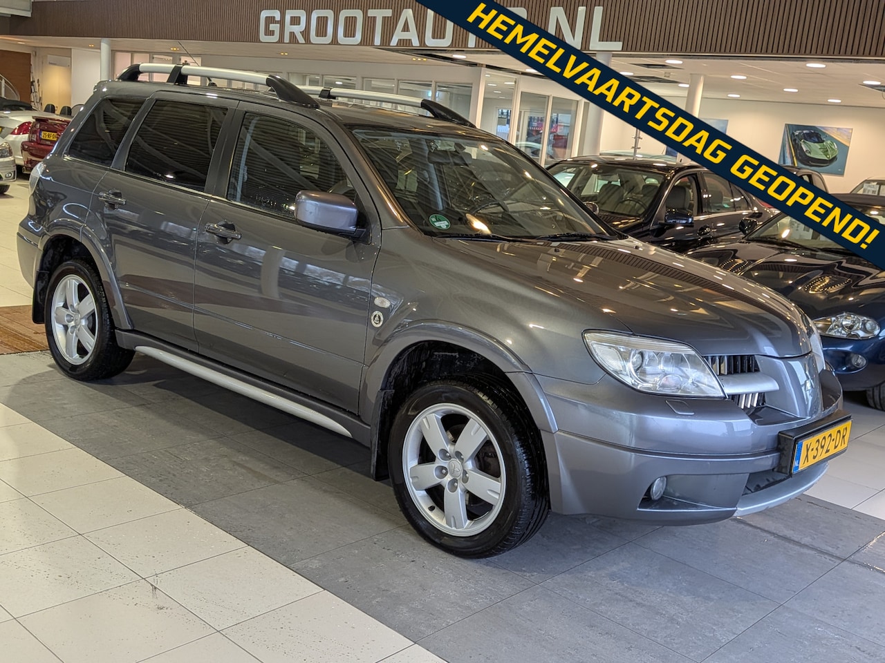 Mitsubishi Outlander - 2.4 Automaat Airco, Cruise Control, Trekhaak, Stuurbekrachtiging - AutoWereld.nl