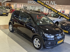 Volkswagen Up! - 1.0 high up Airco, Navigatie, Stuurbekrachtiging