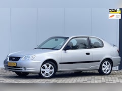 Hyundai Accent - 1.6i GL Sport AIRCO IN PERFECT STAAT