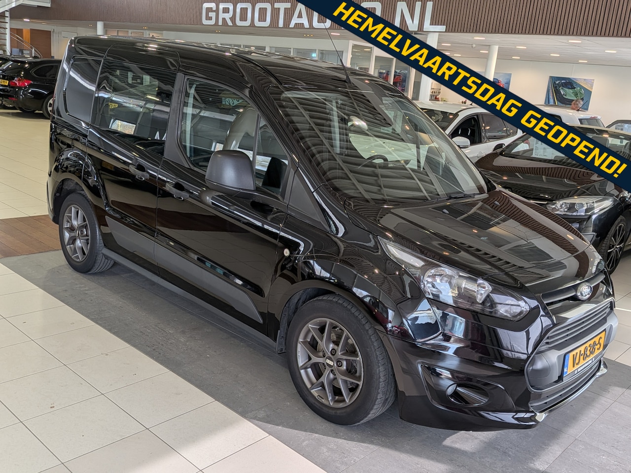 Ford Transit Connect - 1.0 Ecoboost L1 Ambiente Airco, Cruise Control, Trekhaak, Stuurbekrachtiging - AutoWereld.nl