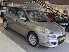 Renault Scénic - 2.0 Privilege Automaat Airco, Cruise Control, Trekhaak, Stuurbekrachtiging