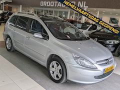 Peugeot 307 SW - 2.0 16V Automaat Airco, Cruise Control, Trekhaak, Stuurbekrachtiging