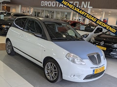 Lancia Y(psilon) - Ypsilon 1.4-16V Sport Airco, Stuurbekrachtiging
