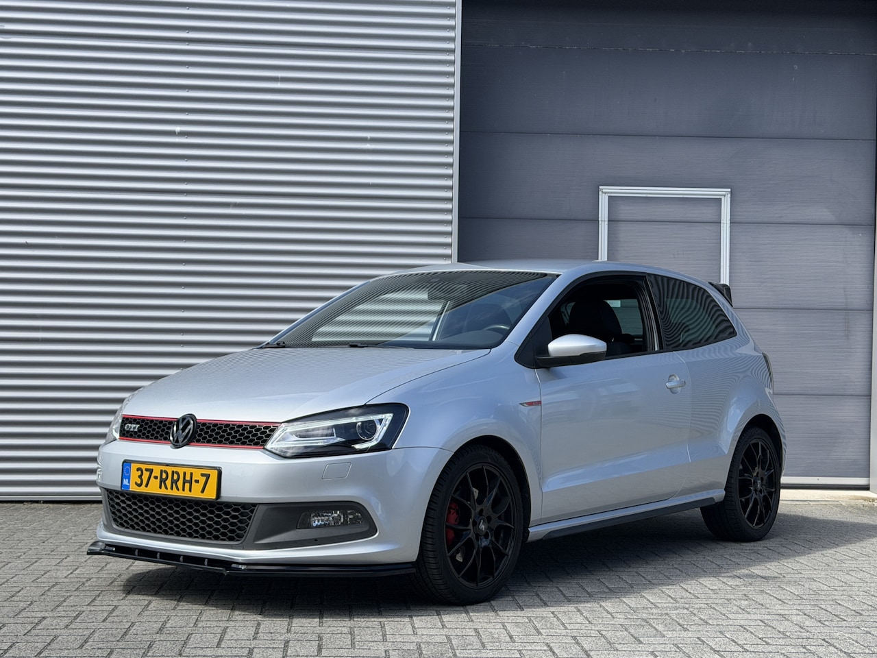 Volkswagen Polo - 1.4 TSI GTI I DSG Automaat I 180 PK I Clima I Cruise Control - AutoWereld.nl
