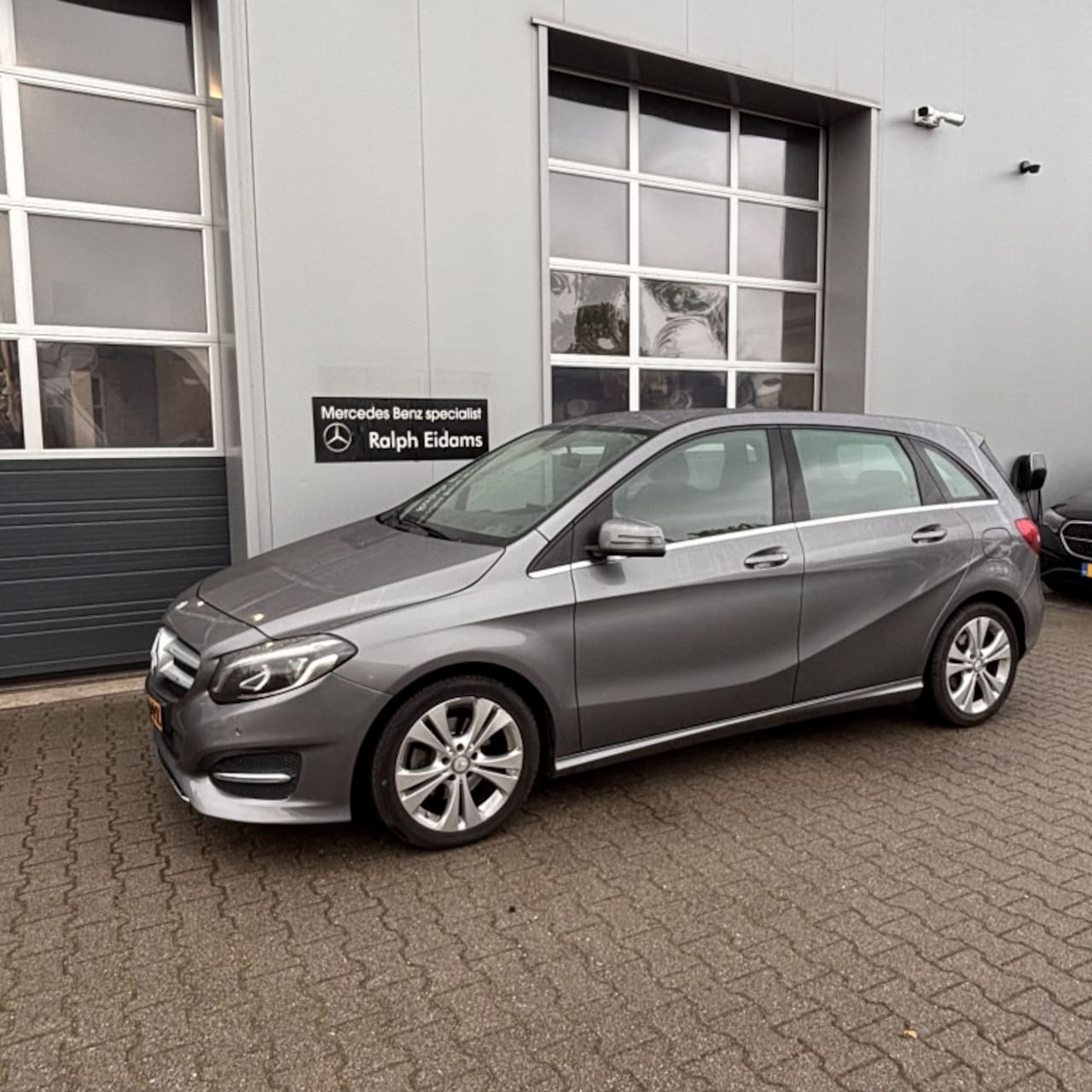 Mercedes-Benz B-klasse - 180 Ambition 180 Ambition - AutoWereld.nl