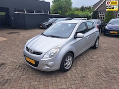 Hyundai i20 - 1.2i Plus