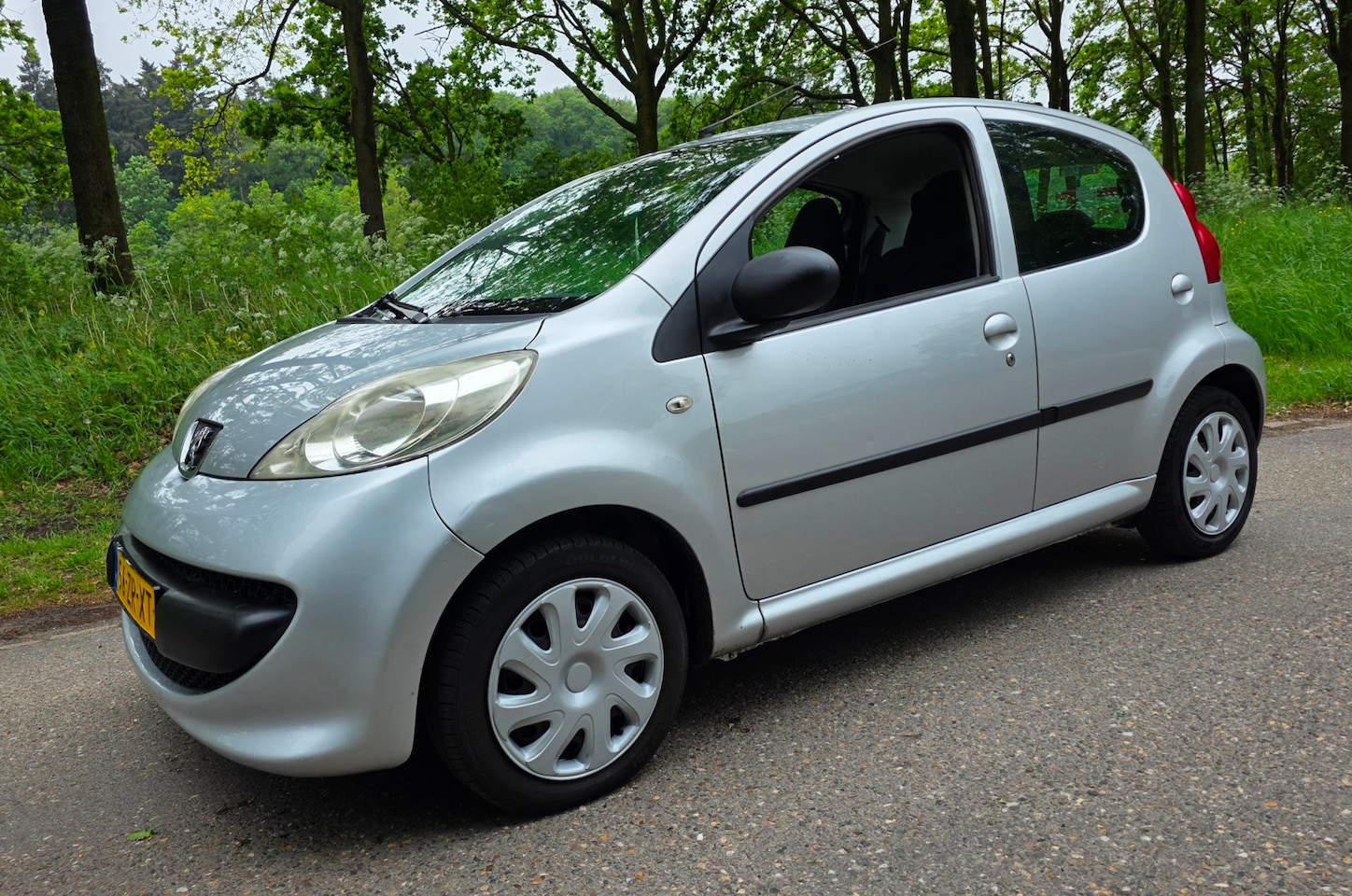 Peugeot 107 - 1.0-12V - 5 Deurs - Airco - APK T/M 05-05-2027 - - AutoWereld.nl