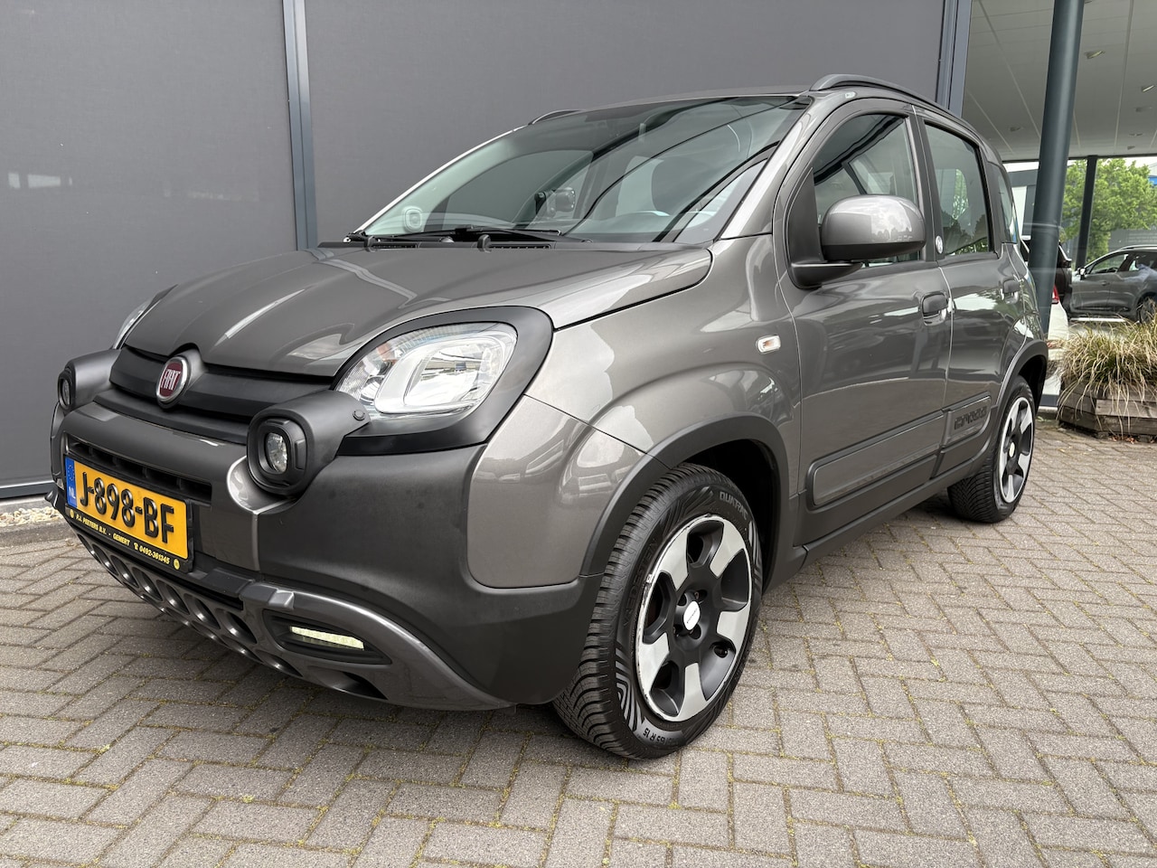Fiat Panda - 1.0 Hybrid Cross Climate control - Parkeersensor achter - Dakrails - Led verlichting - Lic - AutoWereld.nl