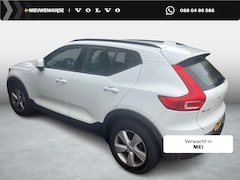 Volvo XC40 - 1.5 T3 Momentum | Standkachel | on Call | Stoelverwarming V + A | Stuurverwarming | Regens