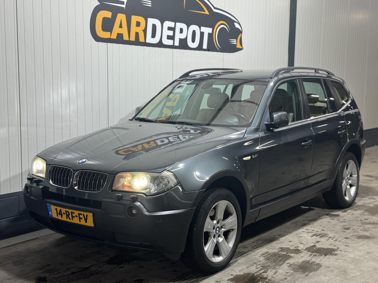 BMW X3 - 2.5i High Executive Leuke SUV Technisch goed - AutoWereld.nl