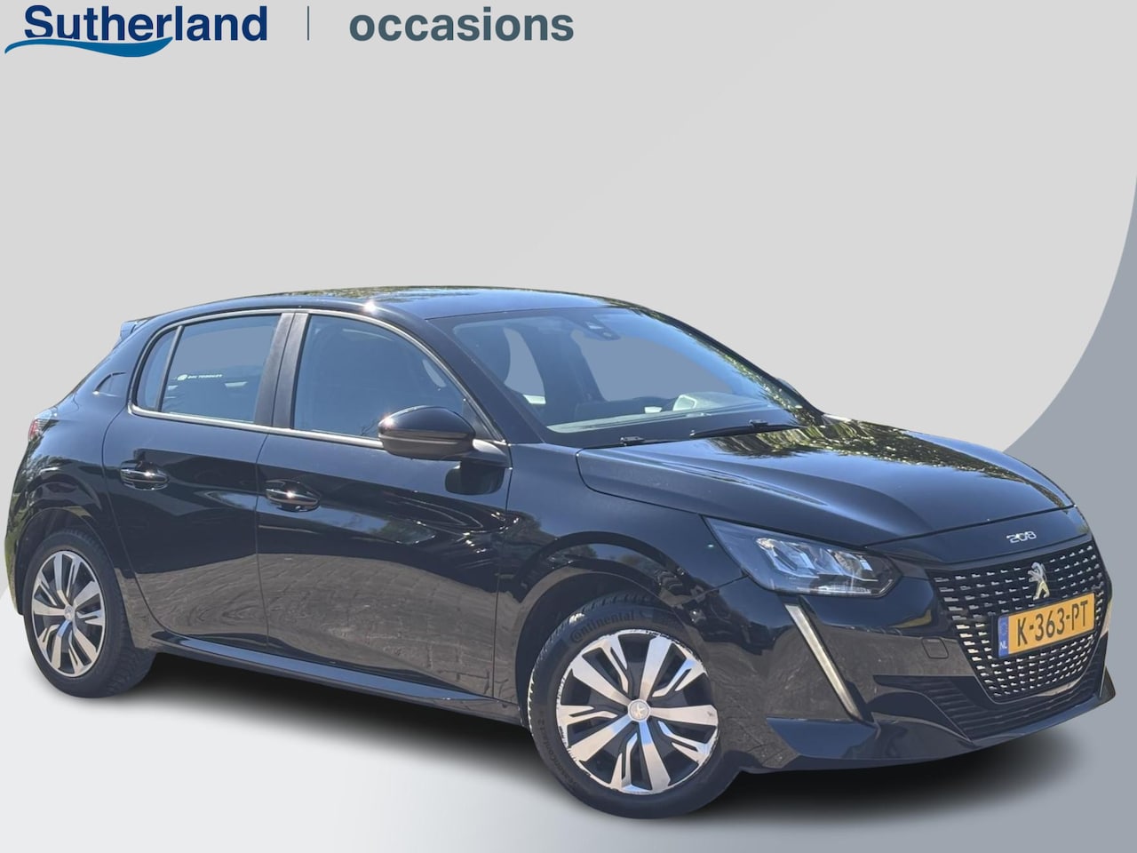Peugeot 208 - 1.2 PureTech Active 75pk Navigatie | DAB+ | Parkeersensoren achter | Metaal lak | 5 deurs - AutoWereld.nl
