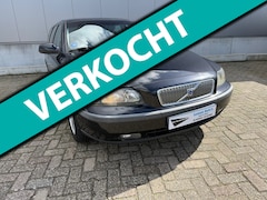 Volvo V70 - 2.4 D5 Comfort Line
