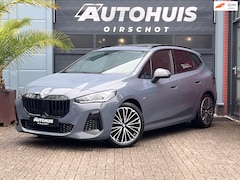 BMW 2-serie Active Tourer - 218i High Executive Edition M/ Massage/ Pano/ ACC/ Carplay/ 360 Camera/ 19"/ Ambientelight