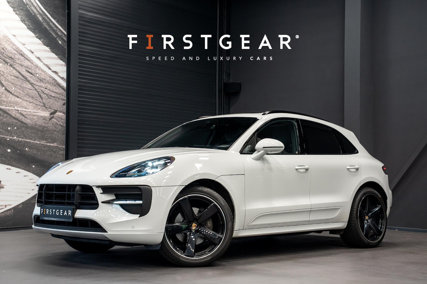 Porsche Macan - 2.0 *Panorama / BOSE / Sport-Chrono / Sport-Design / Sport-Uitlaat / PASM* - AutoWereld.nl