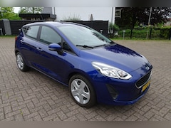 Ford Fiesta - 1.1 Trend 5 Deurs * AIRCO * NAVI * PDC * Radio *