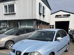 SEAT Cordoba - 1.4-16V Signo Clima. Nieuwe Apk keuring 05-05-2027