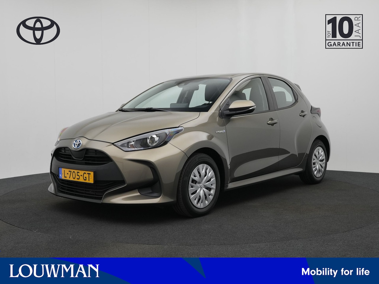 Toyota Yaris - 1.5 Hybrid Active | Navigatie | Parkeercamera | Apple Carplay/Android Auto - AutoWereld.nl