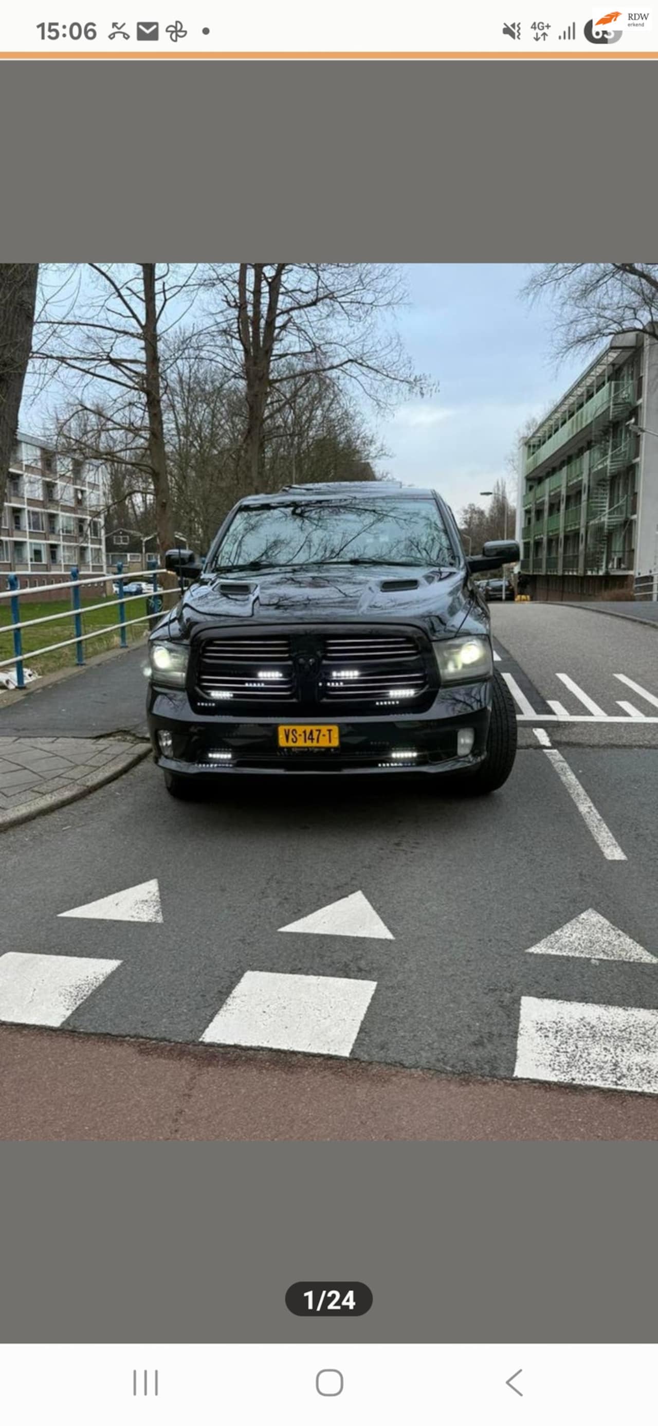 Dodge Ram 1500 - 5.7 V8 Quad Cab 6'4 5.7 V8 Quad Cab 6'4 - AutoWereld.nl