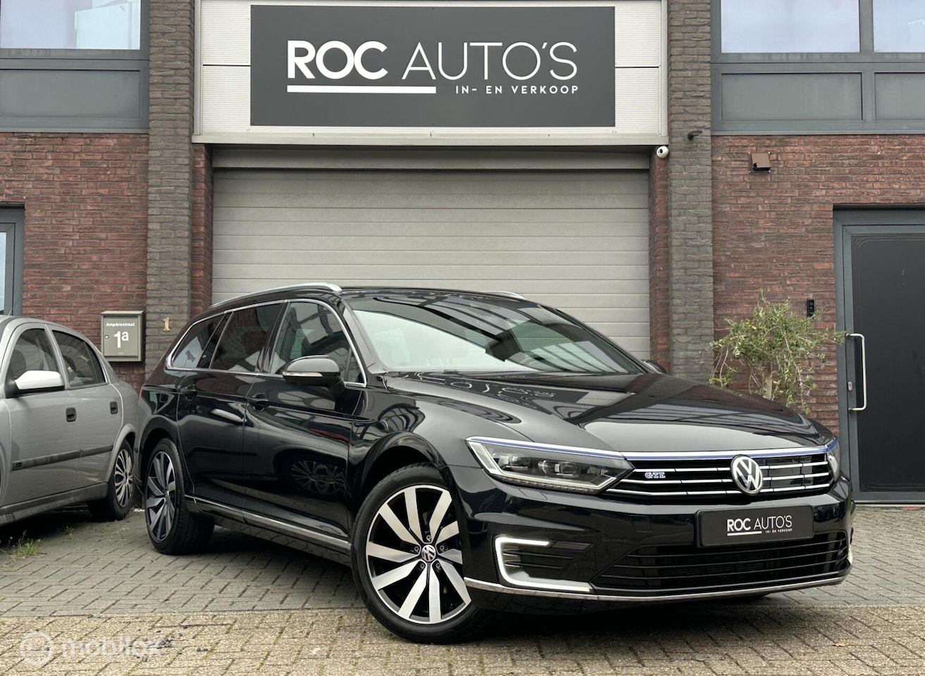 Volkswagen Passat Variant - 1.4 TSI GTE Highl. | Pano | Trekh. - AutoWereld.nl
