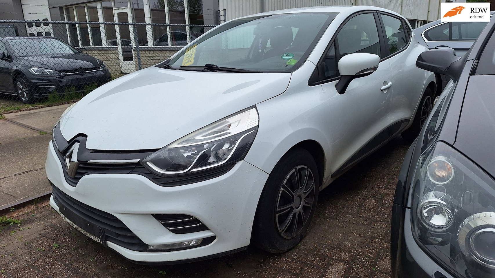Renault Clio - 0.9 TCe Zen 0.9 TCe Zen (Ketting geknapt) - AutoWereld.nl