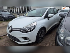 Renault Clio - 0.9 TCe Zen (Ketting geknapt)