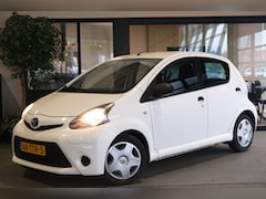 Toyota Aygo - 1.0 VVT-i 5Deurs Comfort Airco Elekt Ramen