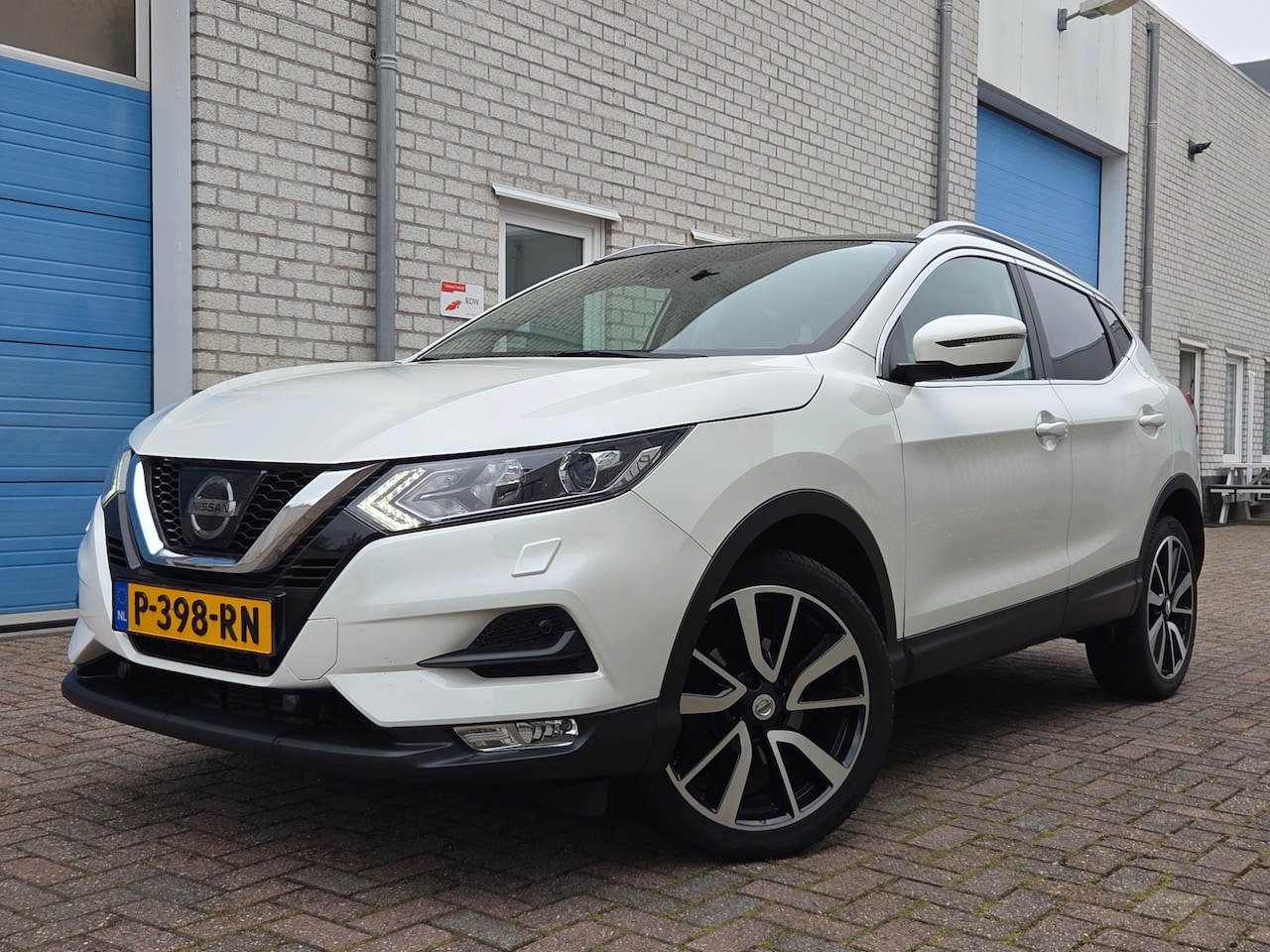 Nissan Qashqai - 1.2 Connecta Automaat Cruise-Camera-Panorama - AutoWereld.nl