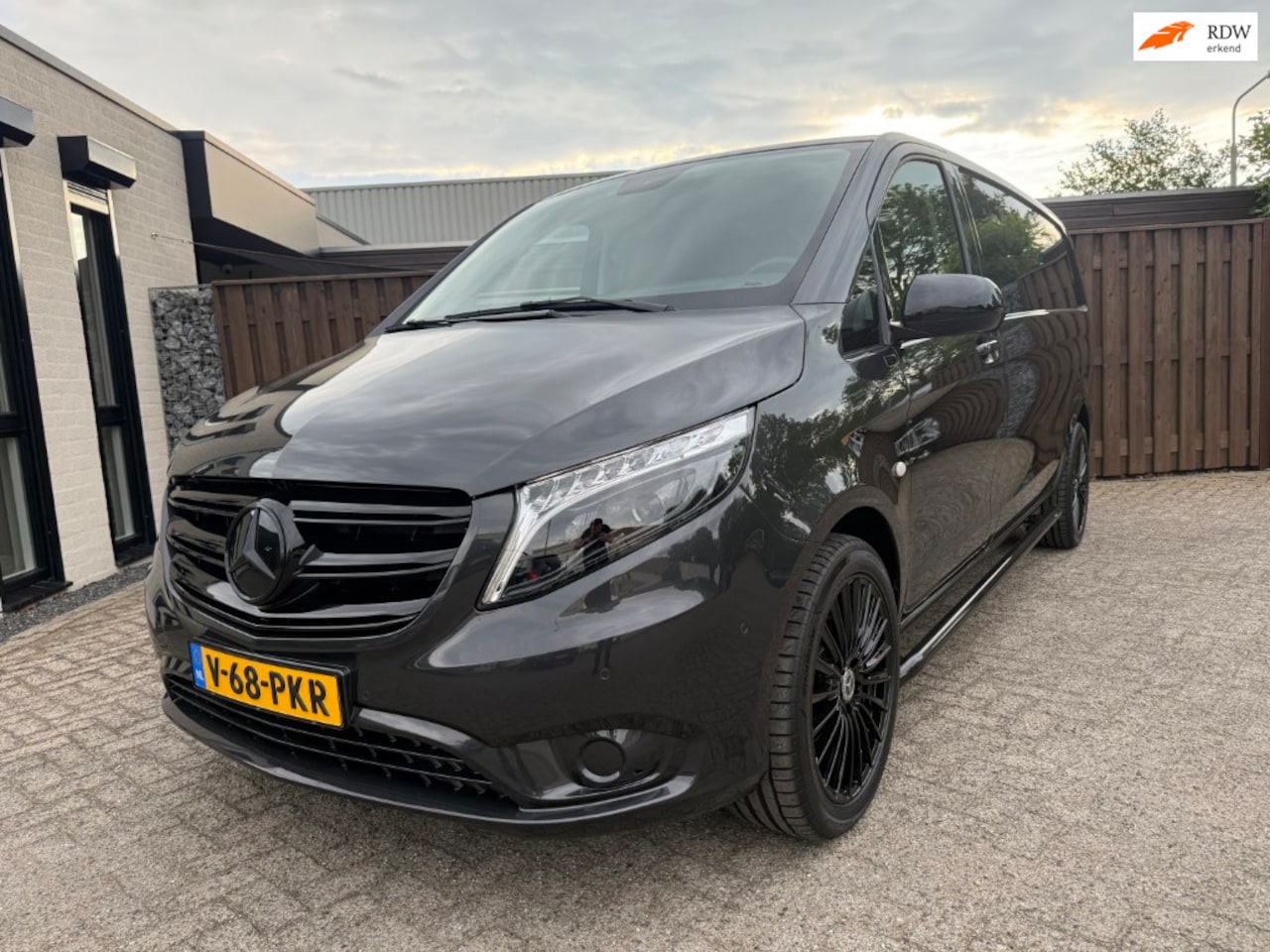 Mercedes-Benz Vito - 116 CDI L3 Extra Lang LED - LEDER - BPM VRIJ - AutoWereld.nl